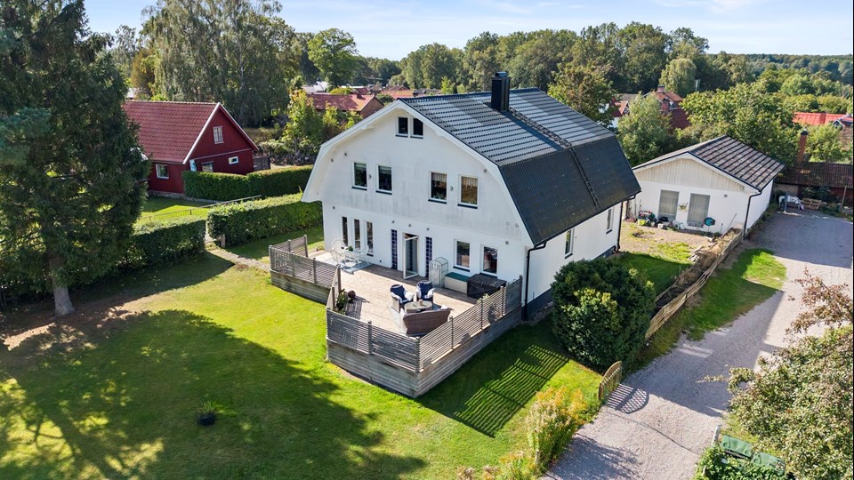 Skogsvägen 2 Hanaskog
